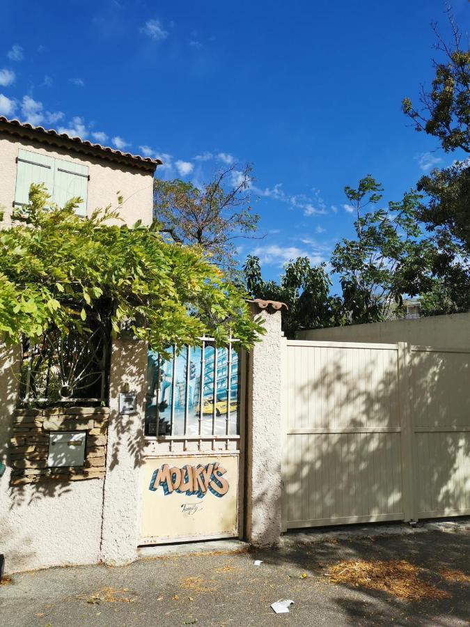 Appartement En Sous Sol De Villa Avec Acces Jardin Et Piscine Марсель Екстер'єр фото