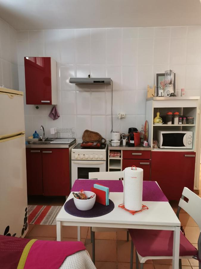 Appartement En Sous Sol De Villa Avec Acces Jardin Et Piscine Марсель Екстер'єр фото