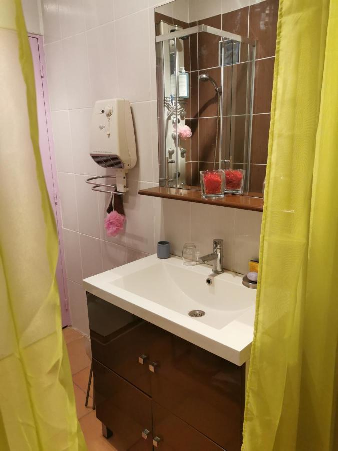 Appartement En Sous Sol De Villa Avec Acces Jardin Et Piscine Марсель Екстер'єр фото