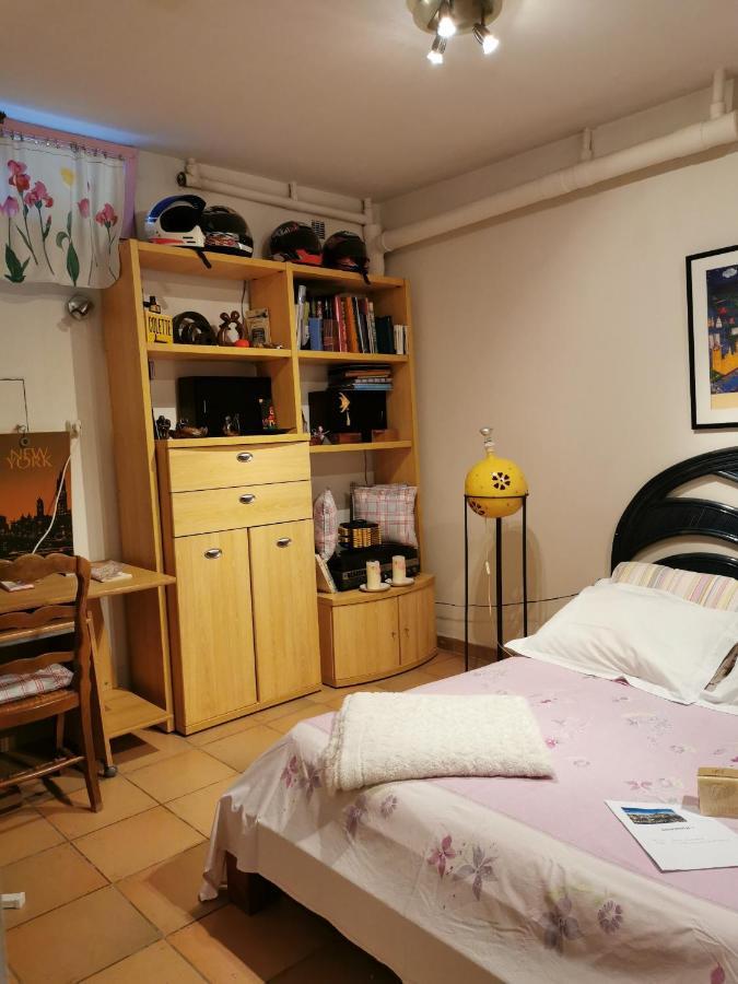 Appartement En Sous Sol De Villa Avec Acces Jardin Et Piscine Марсель Екстер'єр фото