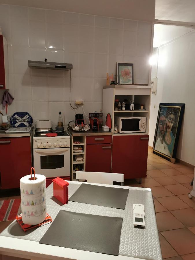 Appartement En Sous Sol De Villa Avec Acces Jardin Et Piscine Марсель Екстер'єр фото